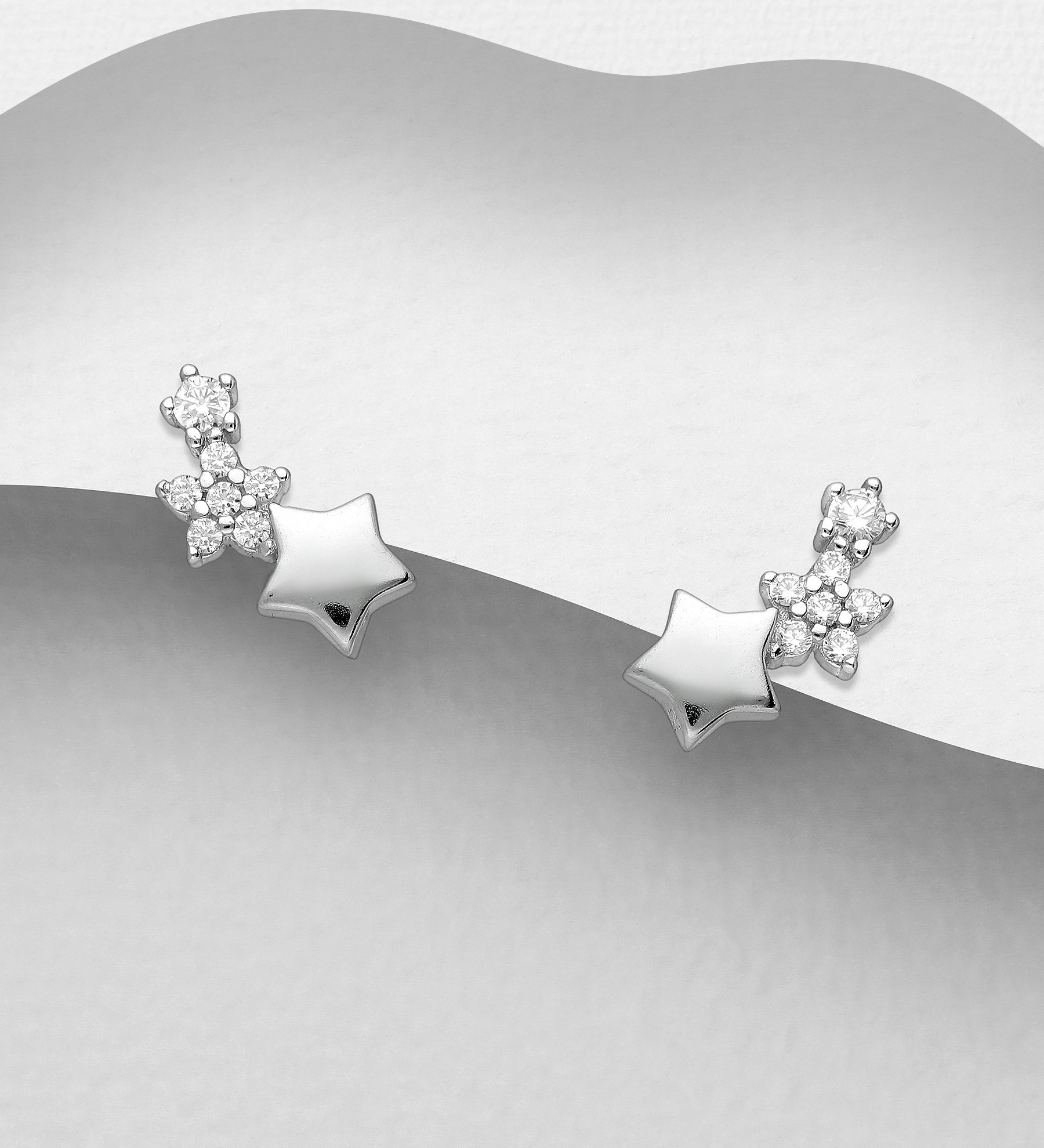 Silverörhängen Silverstjärna med cubic zirkonia stenar - örhängen studs till tjej/ dam i äkta 925 sterling silver