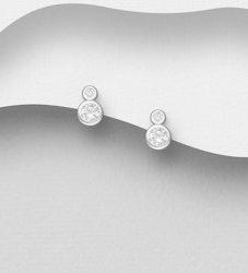 Silverörhängen studs - två runda glittrande Cubic Zirkonia