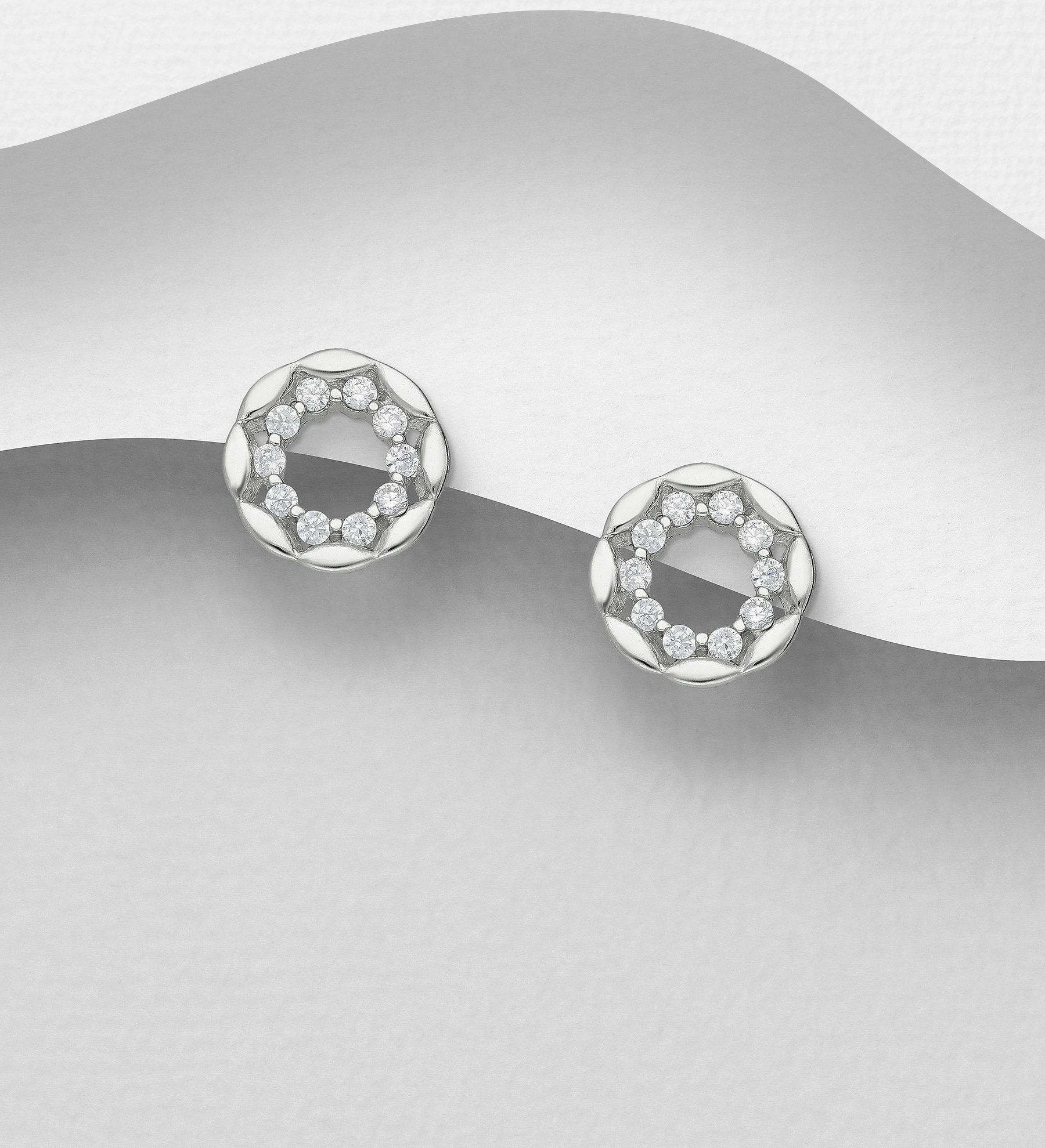 Silverörhängen runda studs med Ring av stenar - äkta 925 silver -  Doppresenter, Silversmycken till vuxen & barn - Fri Frakt Sweethearts.