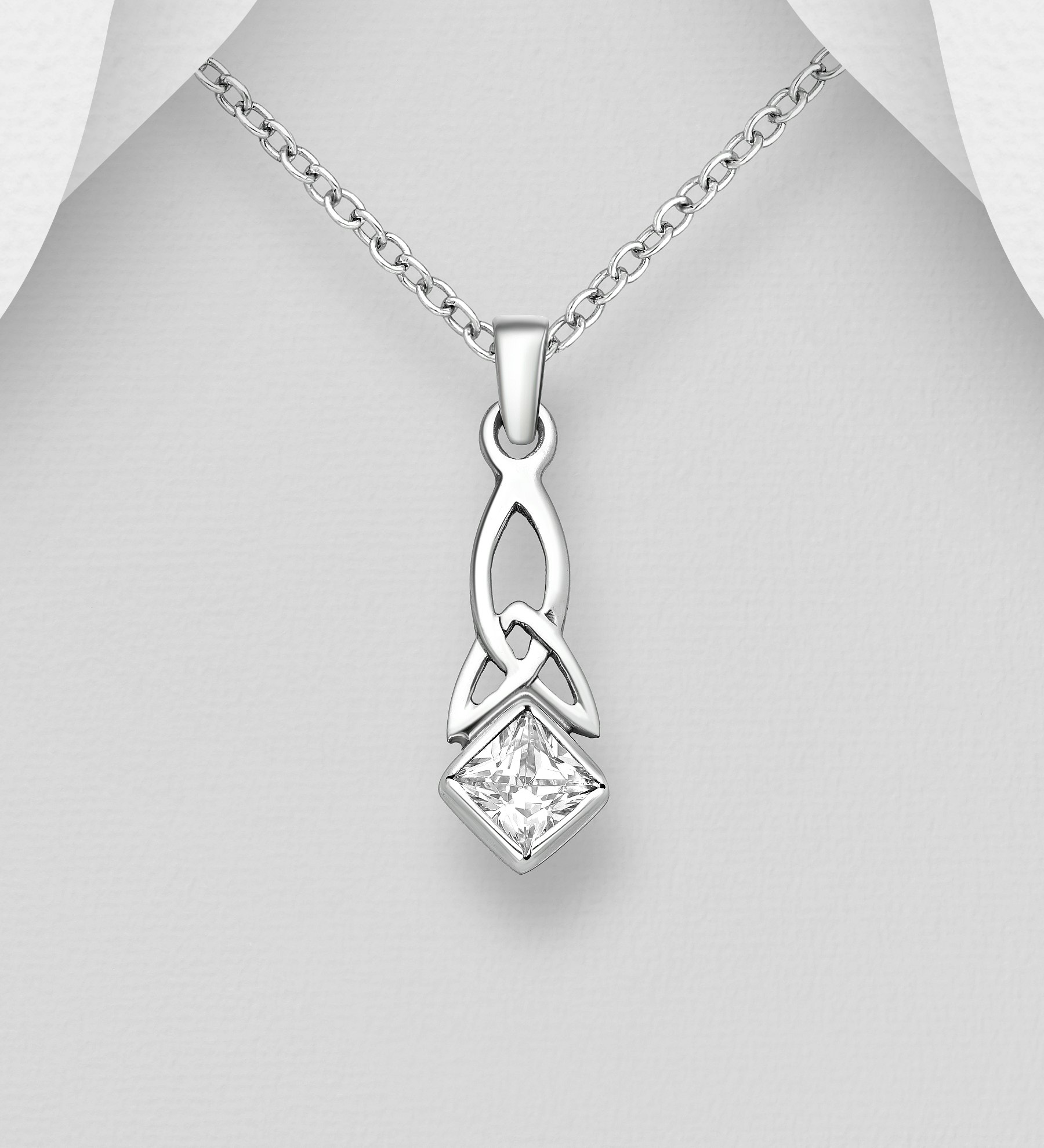 Silverhalsband vackert hänge med kvadratisk cubic sten - elegant halsband till tjej/ dam i äkta 925 sterling silver