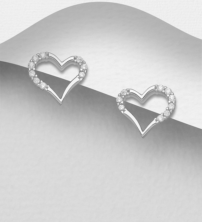 Silverörhängen Hjärtan i silver med cubic stenar