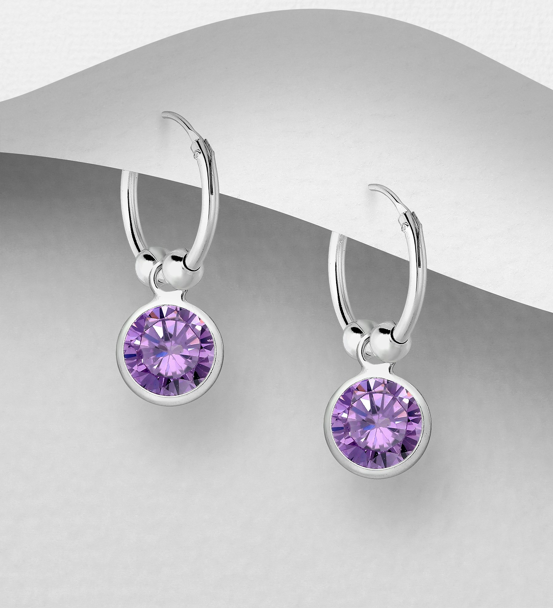 Silverörhängen hoops med hängande lila cubic stenar - Snygga & fina örhängen, ringar i äkta sterling silver