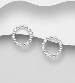 Silverörhängen - runda örhängen med silverkulor