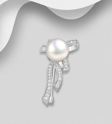 Silverbrosch vacker design med pärla &  Cubic Zirkonia