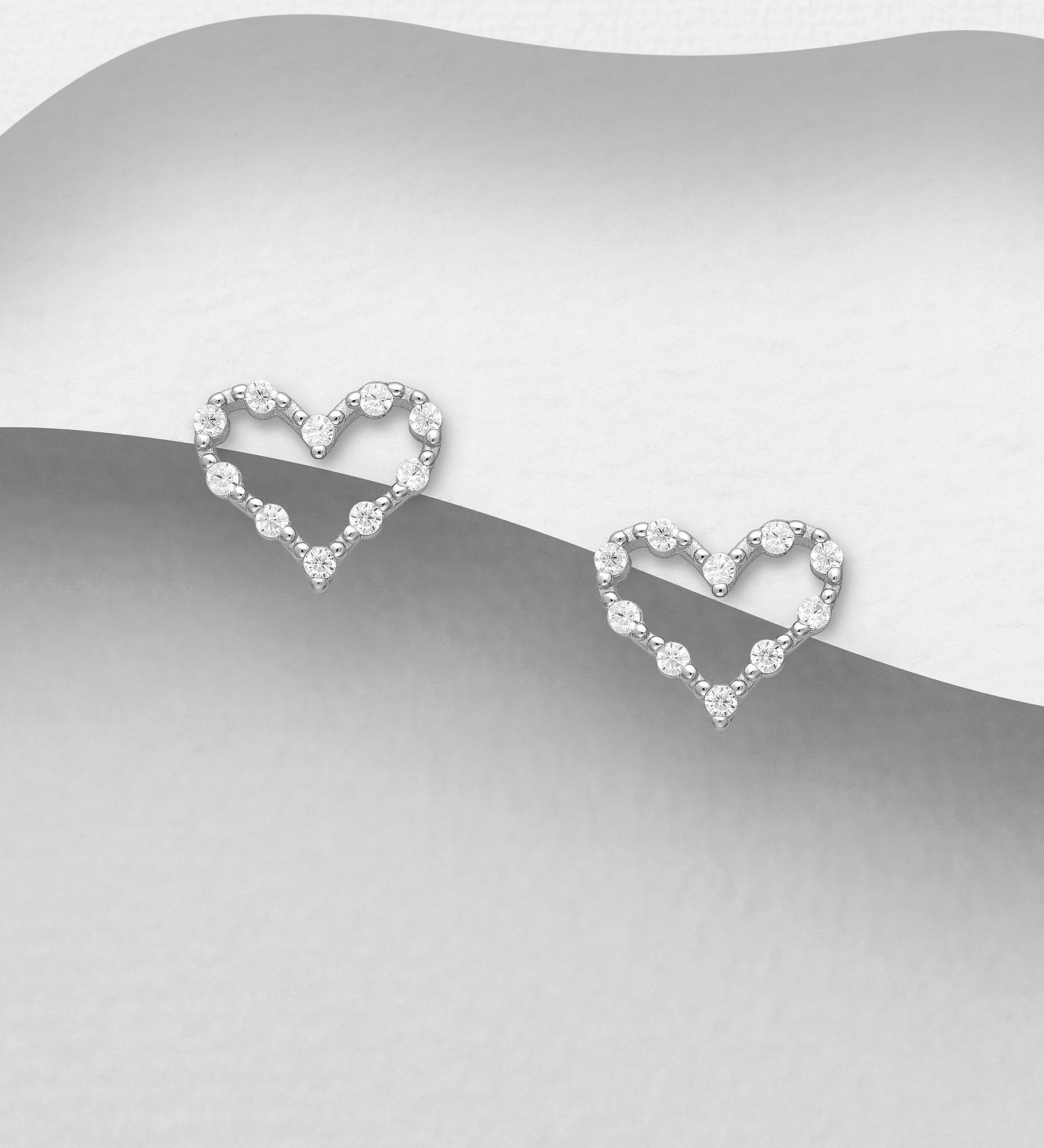 Silverörhängen Hjärtan med tio cubic zirkonia stenar - Snygga & fina hjärtörhängen, örhängen, studs i äkta sterling silver