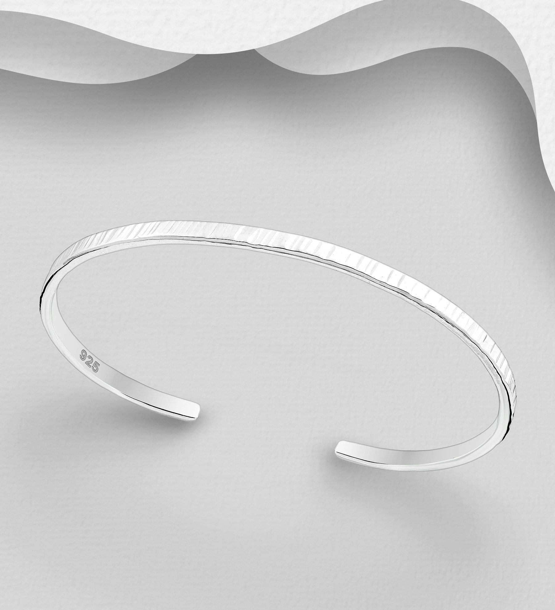 Stelt & hårt armband i mönstrad design - cuff armring, armband till tjej/ dam i snygg design & äkta 925 sterling silver