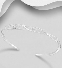 Cuff armband med cubic stenar - stelt silverarmband dam