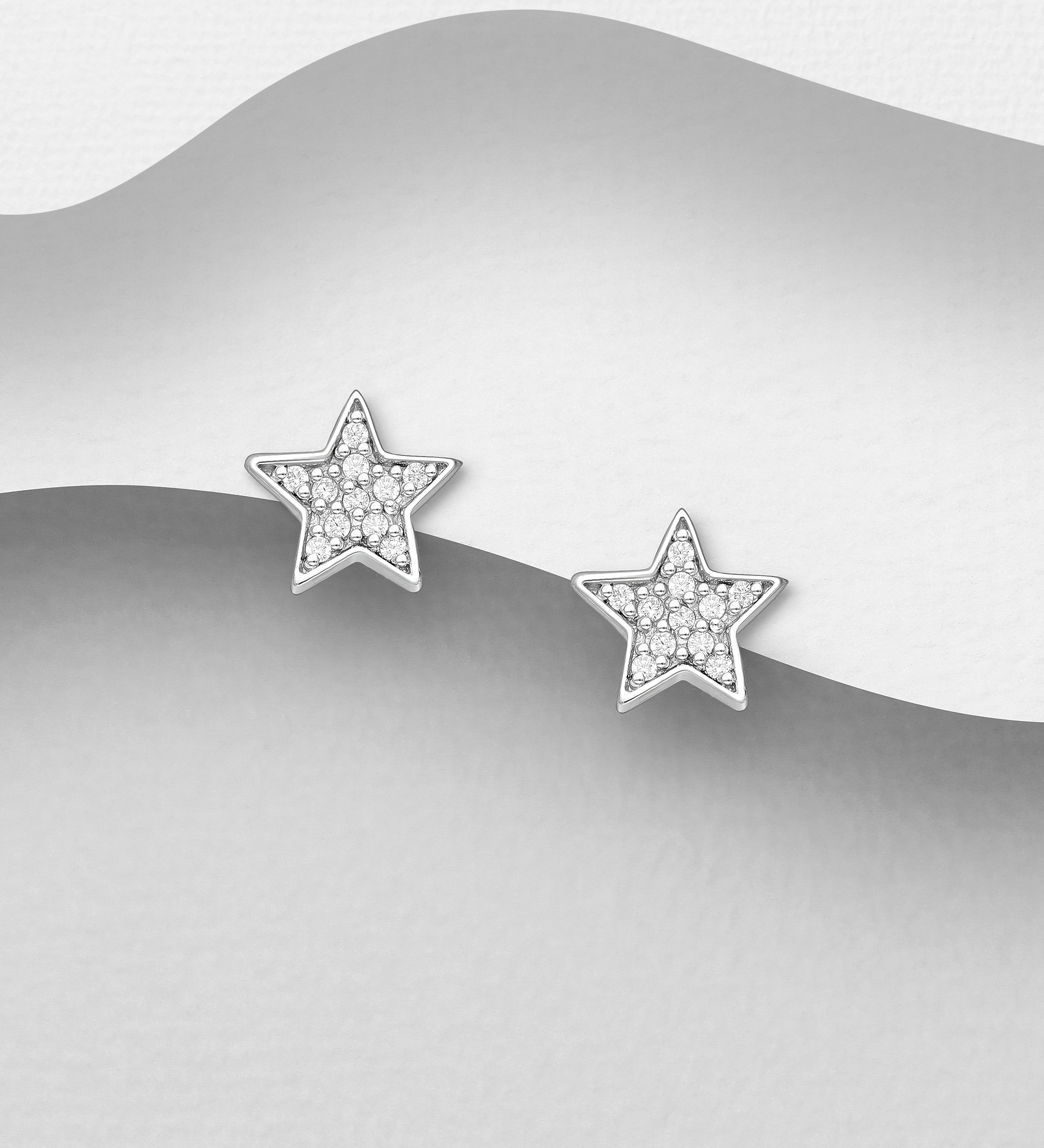 Silverörhängen vackra stjärnor fyllda med cubic zirkonia