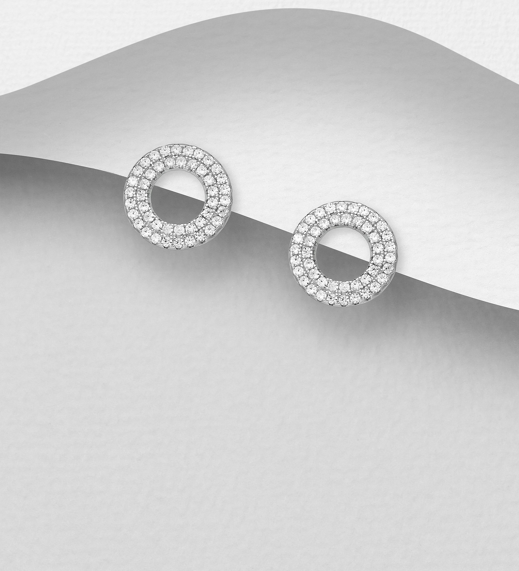 Silverörhängen eleganta runda studs med två rader stenar