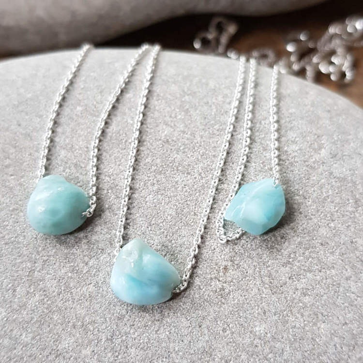 Silverarmband Tiny pebbles larimar, ljusa nyanser av turkos