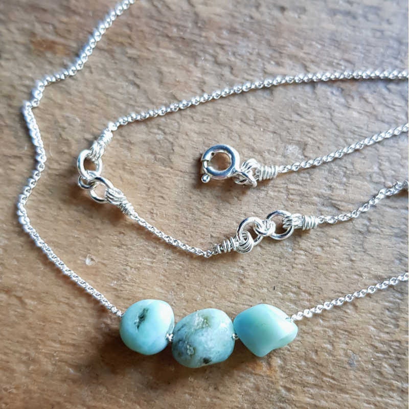 Silversmycke Tiny pebbles larimar