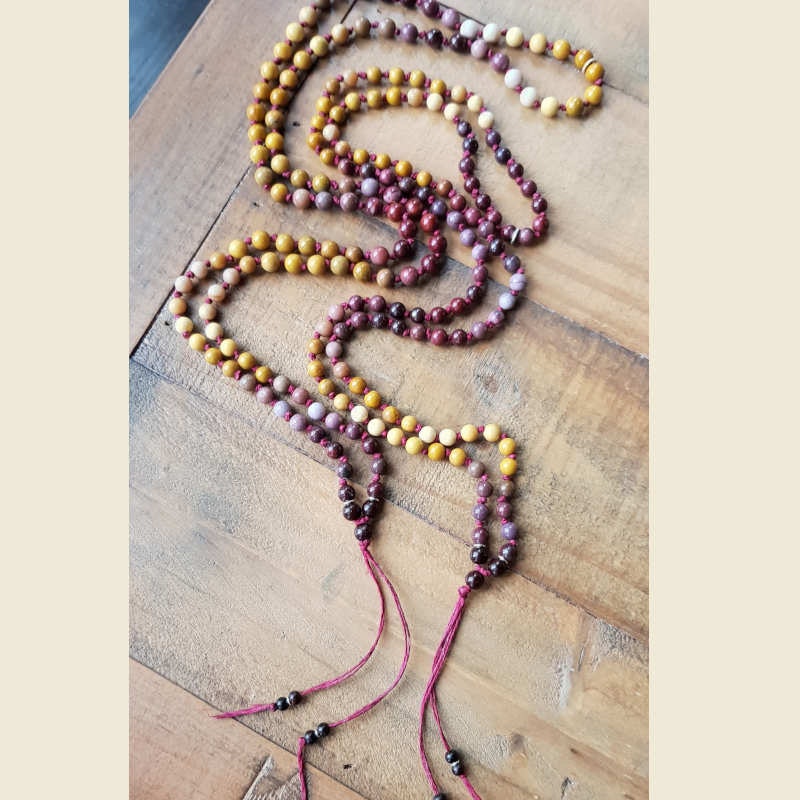 Mala halsband mookaite