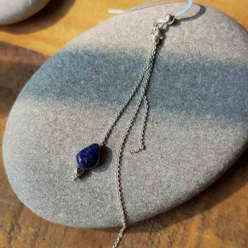 Silverörhänge lapis lazuli