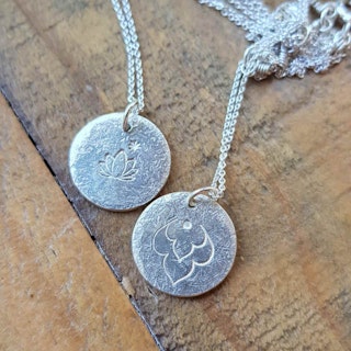 Silverhalsband Lotus