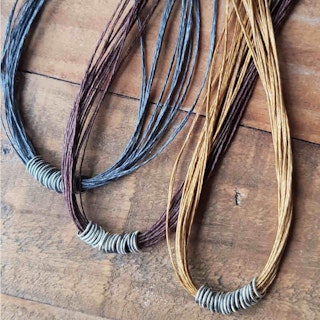 Halsband Tvinna