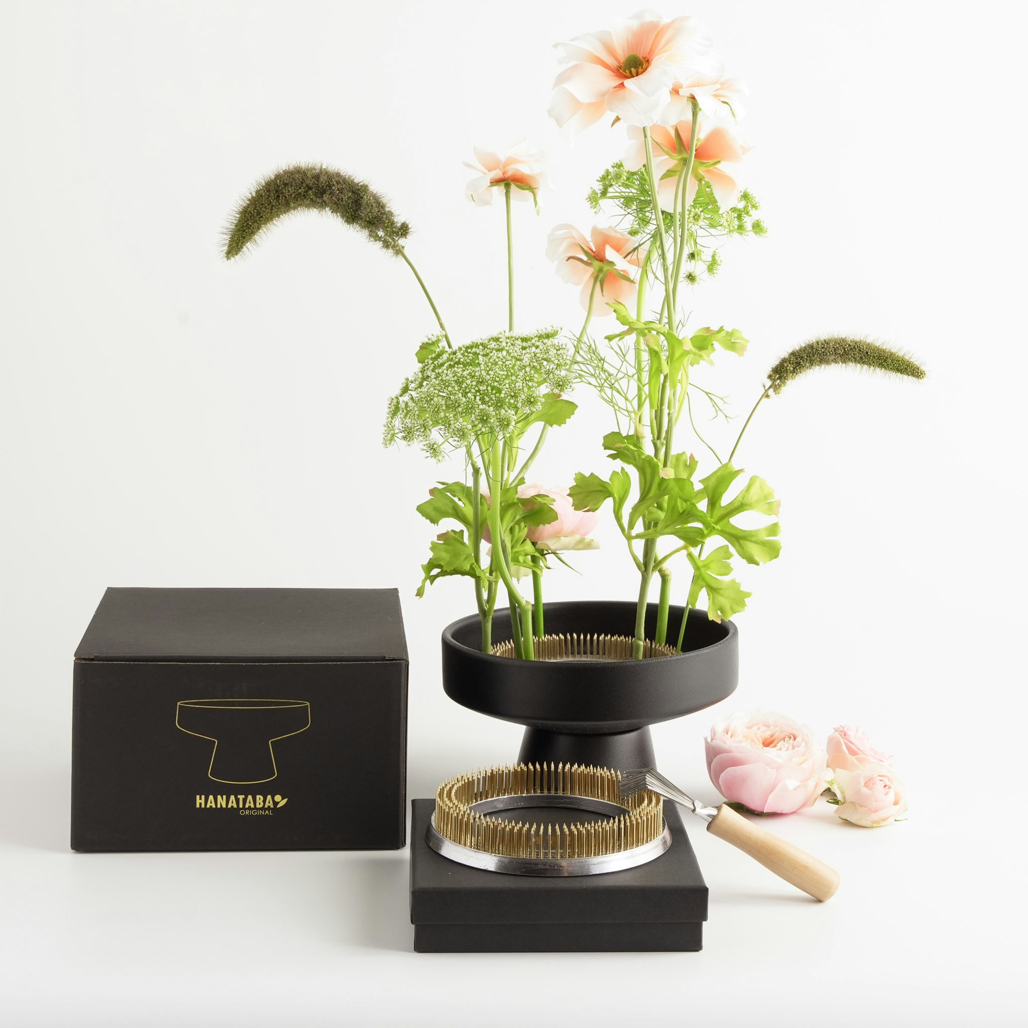 Morfar Ingvars blomsterkit - Svart