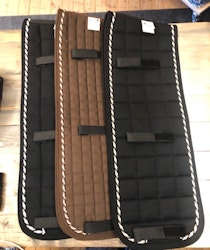 Mias selunderlägg full