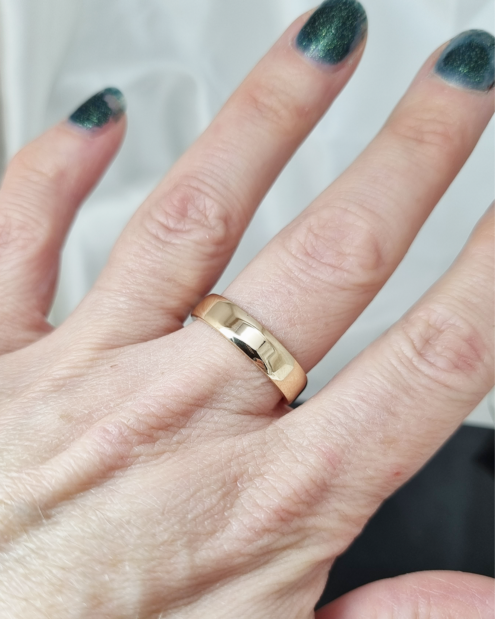 Slät ring i 18K vitt guld - 5 mm