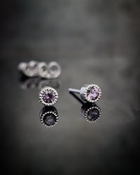 Spineller 'Grey Lavender' Fairtrade - örhängen i silver