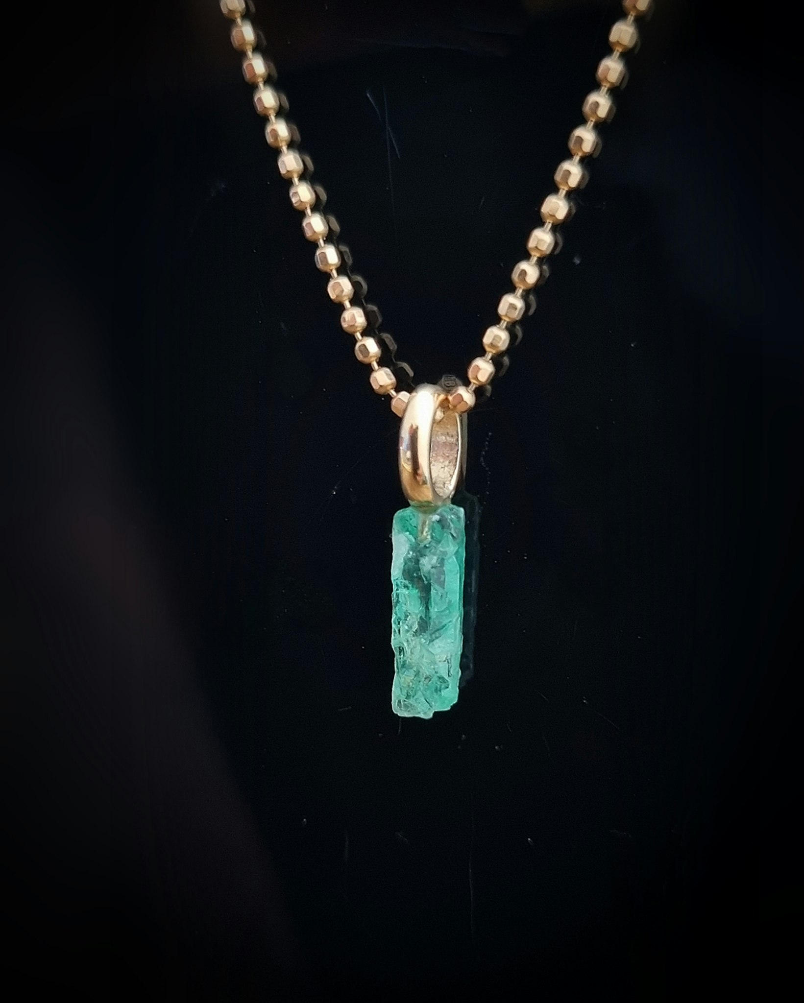 Mintsmaragd 1,61 ct - naturlig råkristall