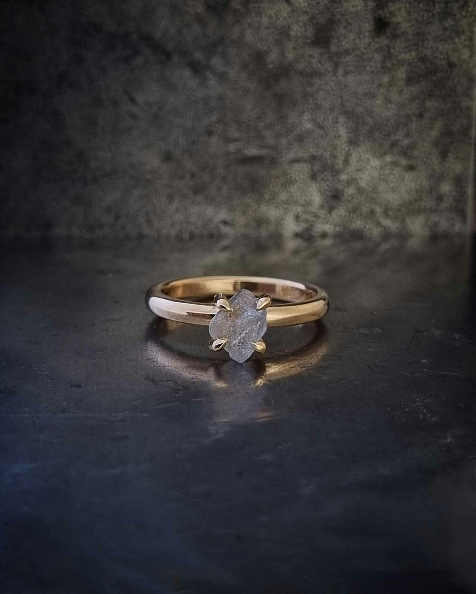 Precious Raw med Råsafir 1,70 ct