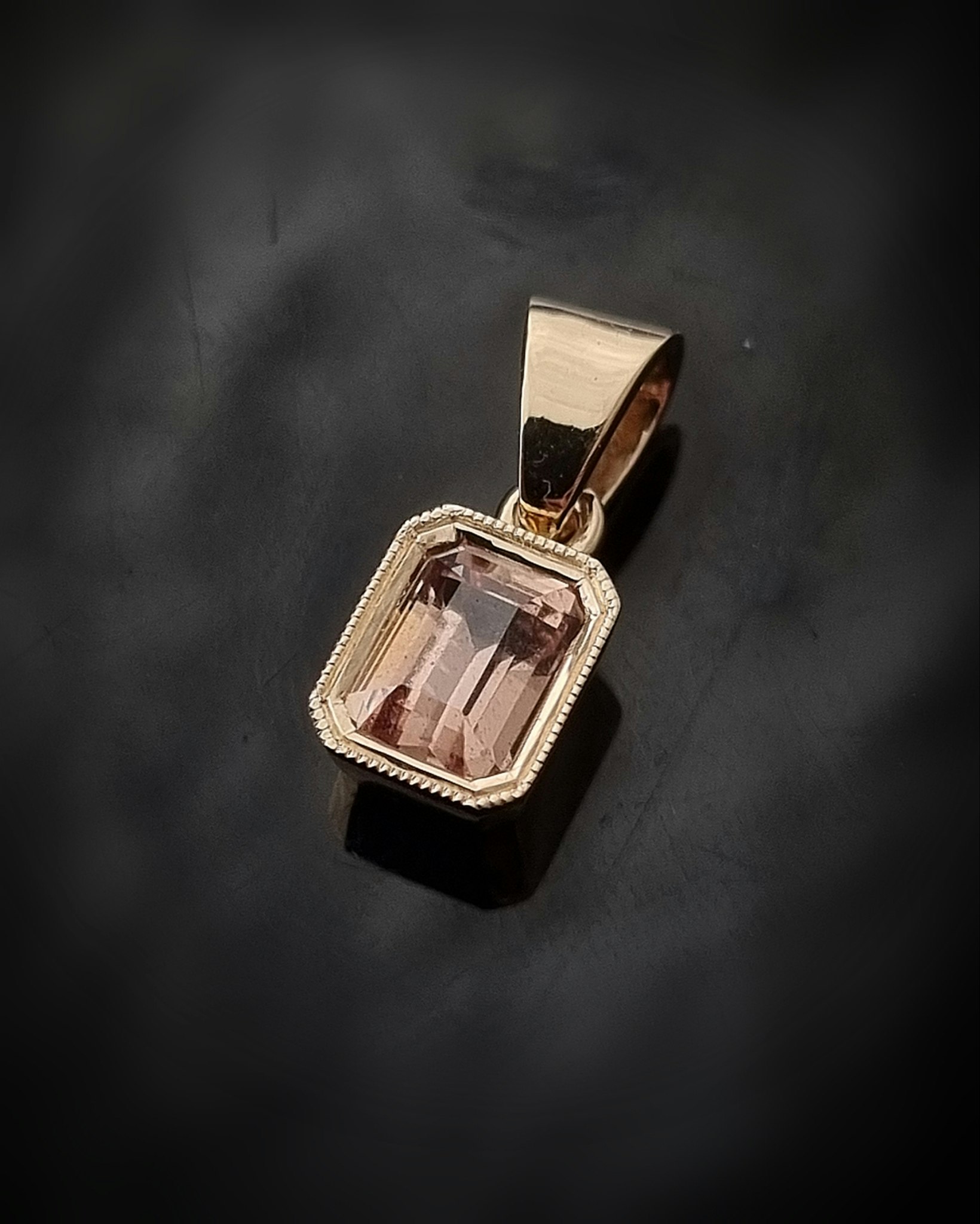 Vattenmelonturmalin 2,11 ct smaragdslipad - 'made by order'