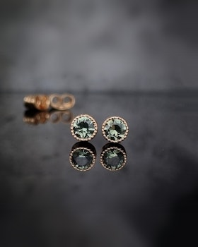 Gröna safirer studs - örhängen i 18K