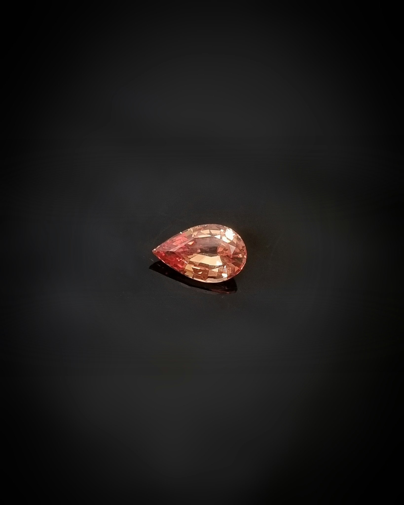 Peach-sunset Safir 1,1 ct droppe - 'made by order'