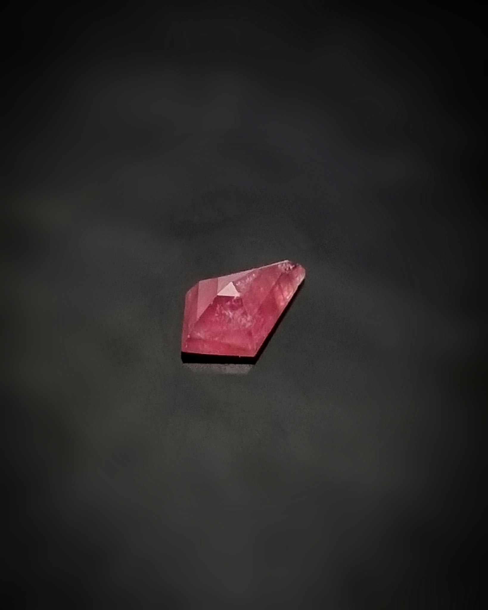 Rubin kite 0,80 ct fair-trade - 'made by order'
