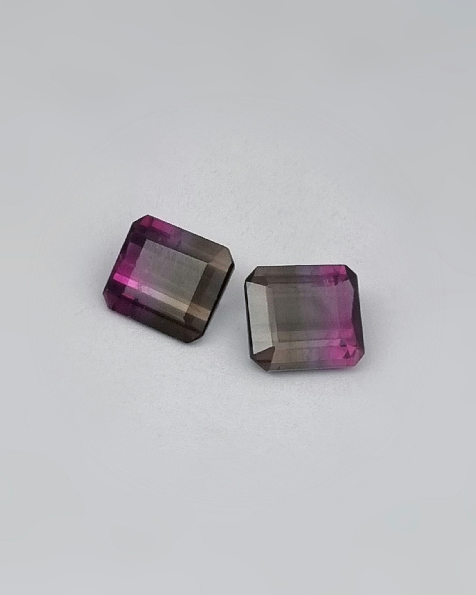 Turmalin (par) 6,25 ct bicolour varmgrå & rosa - 'made by order'