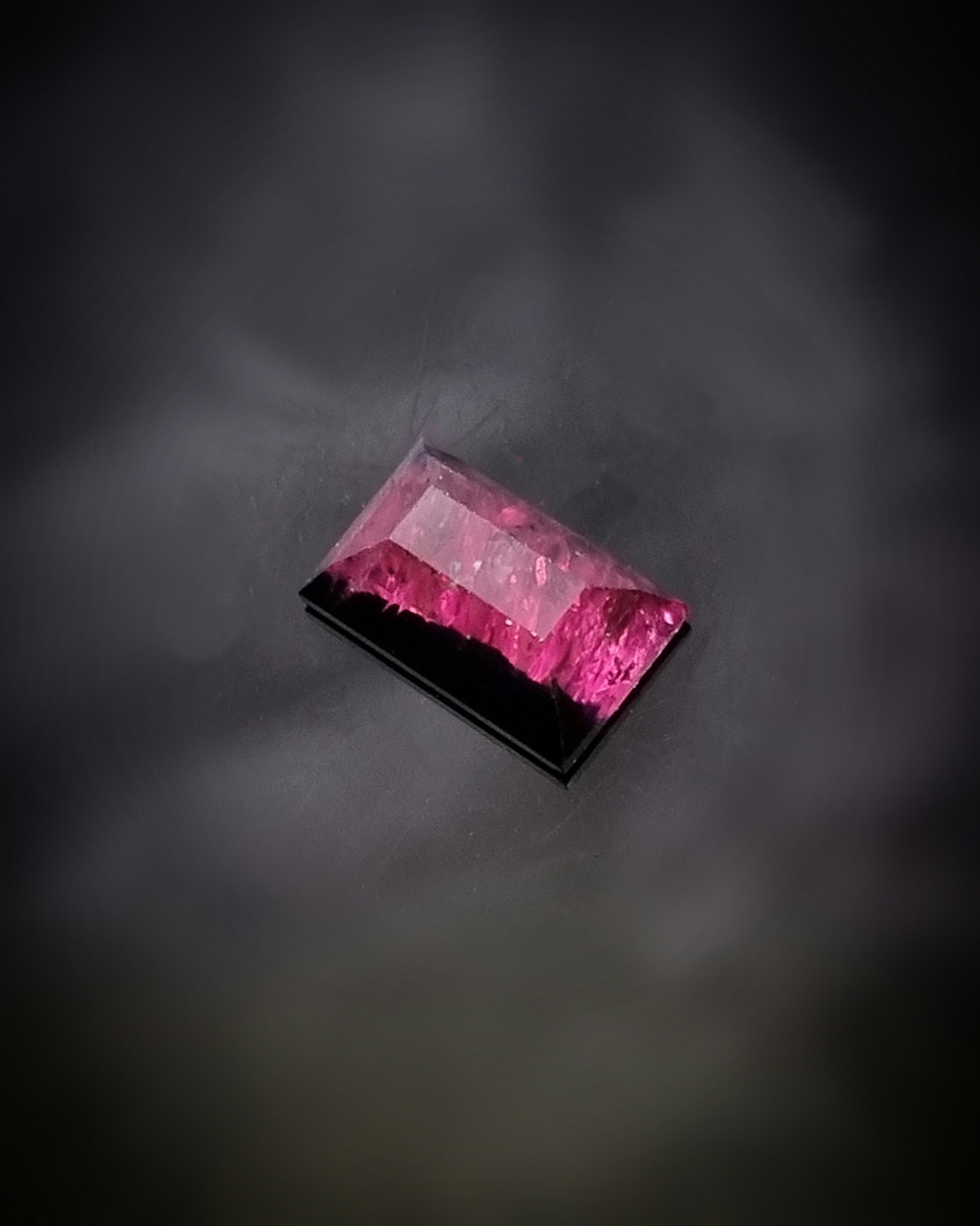 "Norrsken" Safir Winza 1,94 ct rektangulär - 'made by order'