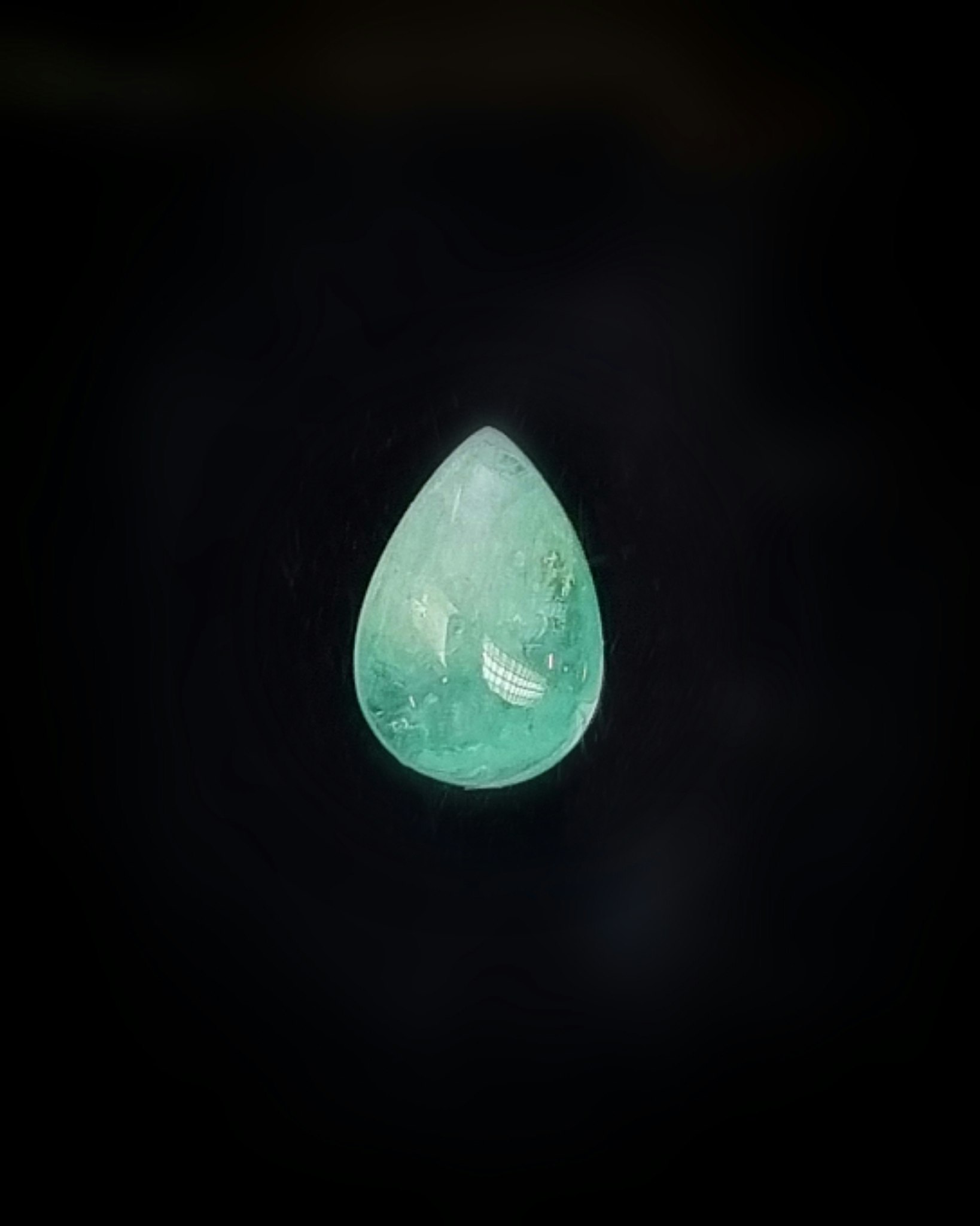 Neongrön Beryll 1,54 ct päron - 'made by order'