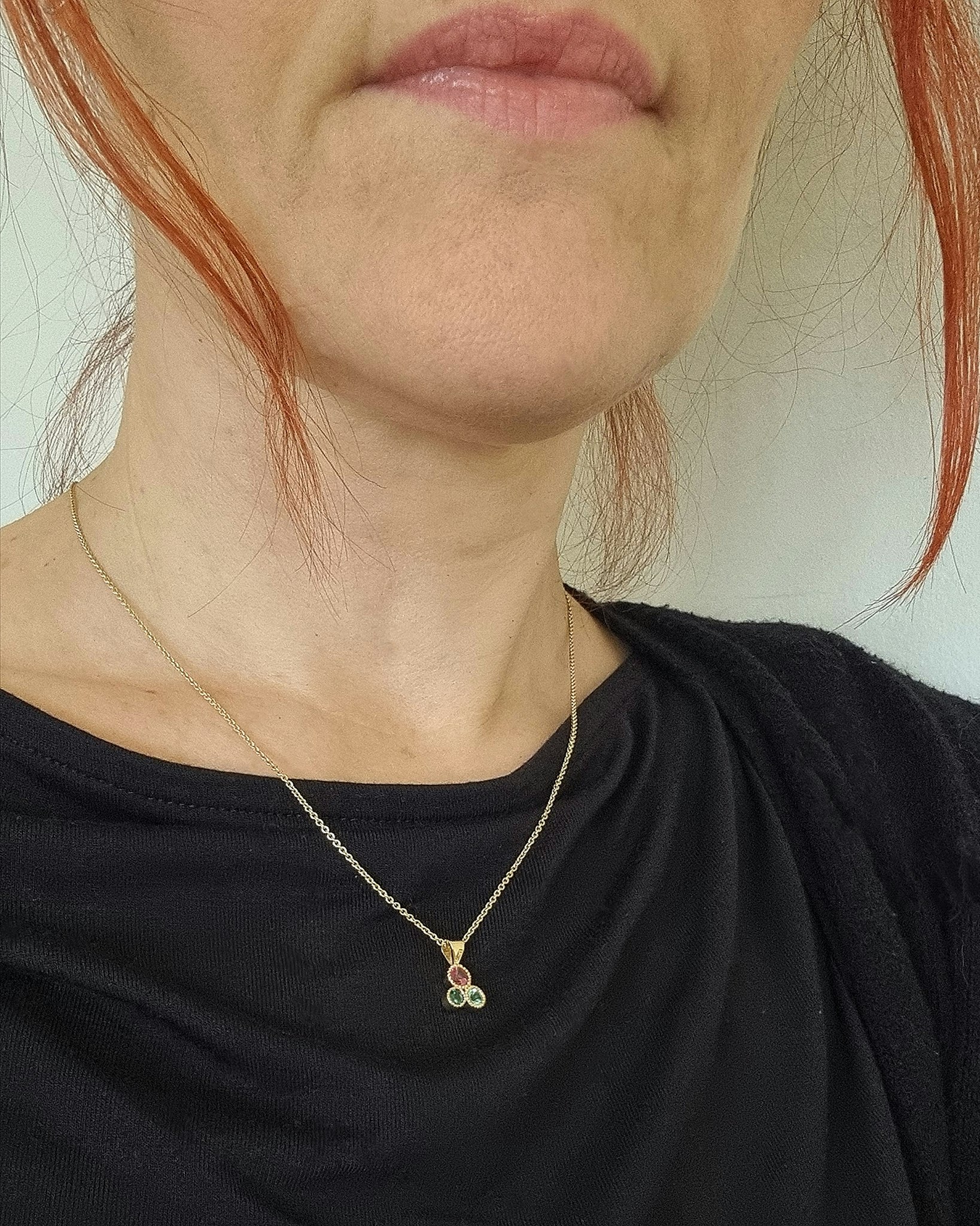 Trio i Turmalin - hänge i 18K guld