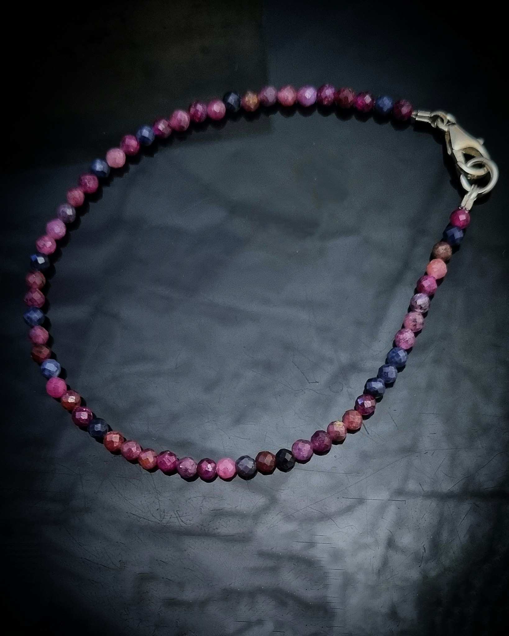 Glittrigt Safirarmband multi - från 17 cm
