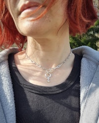 Love & Feminism - Armband / choker 40 cm