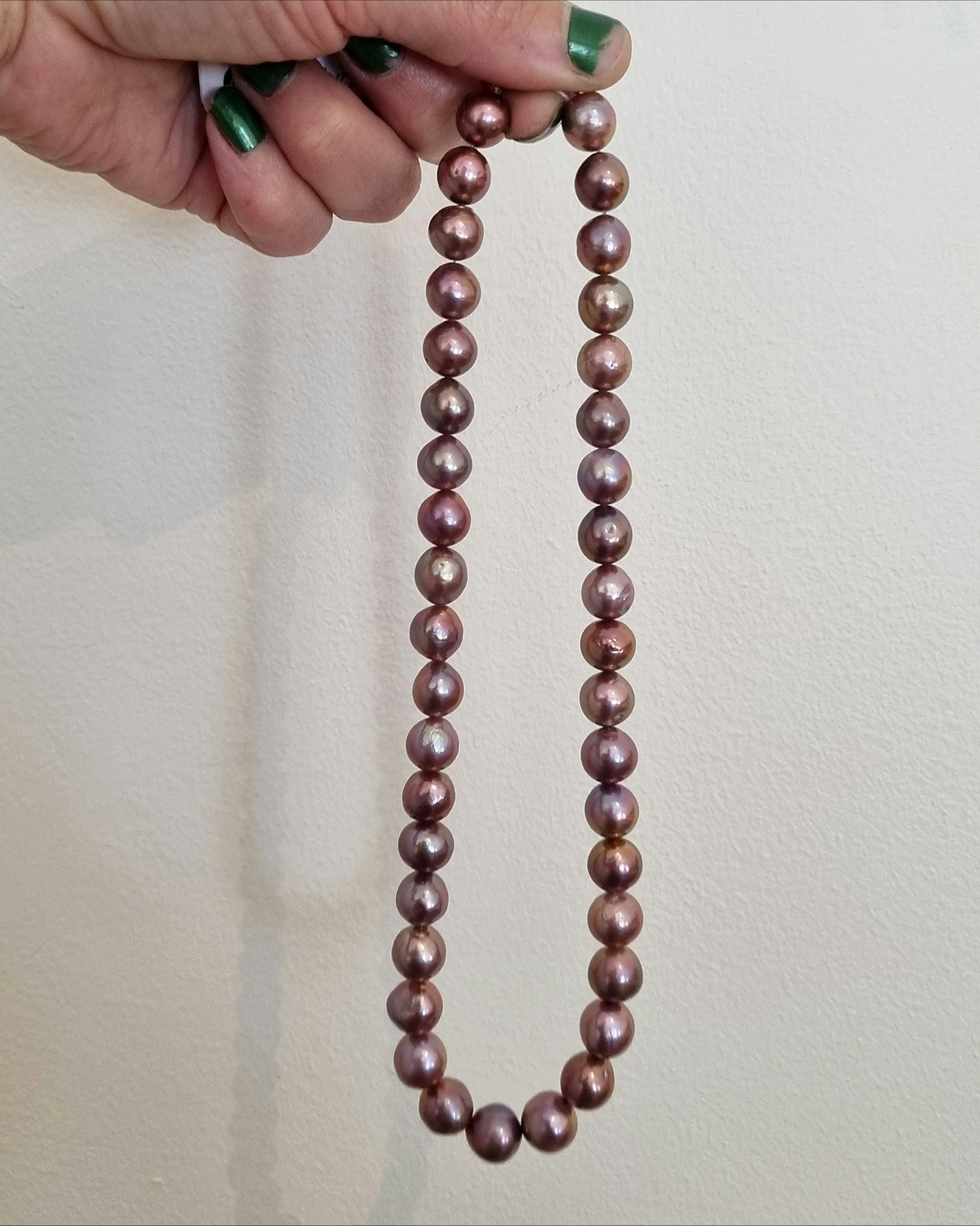 Naturfärgade Sötvattenspärlor ca 47 cm - sällsynt fynd