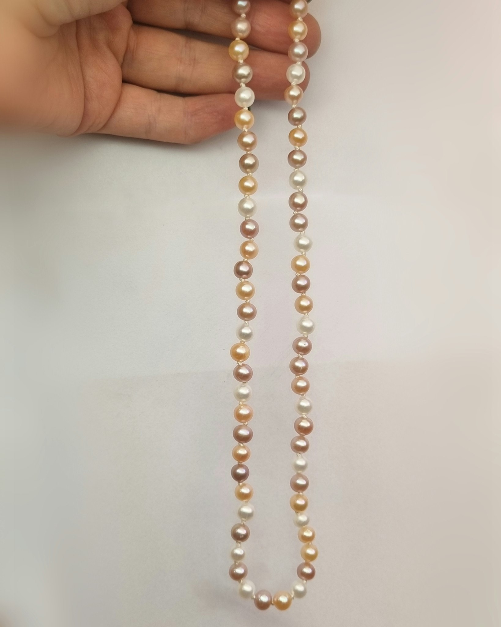 Pastellfärgat pärlcollier sötvatten - 48 cm