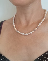 Pastellfärgat pärlcollier sötvatten - 48 cm