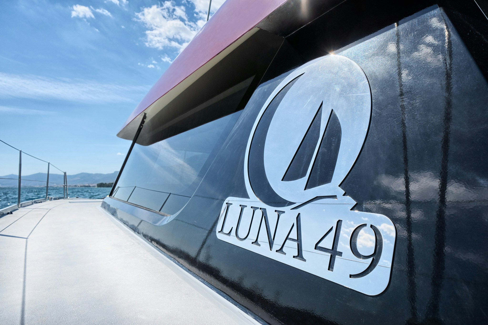 Luna 49 Sail