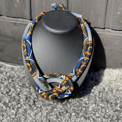 Dubbelt halsband med knut, blå/orange