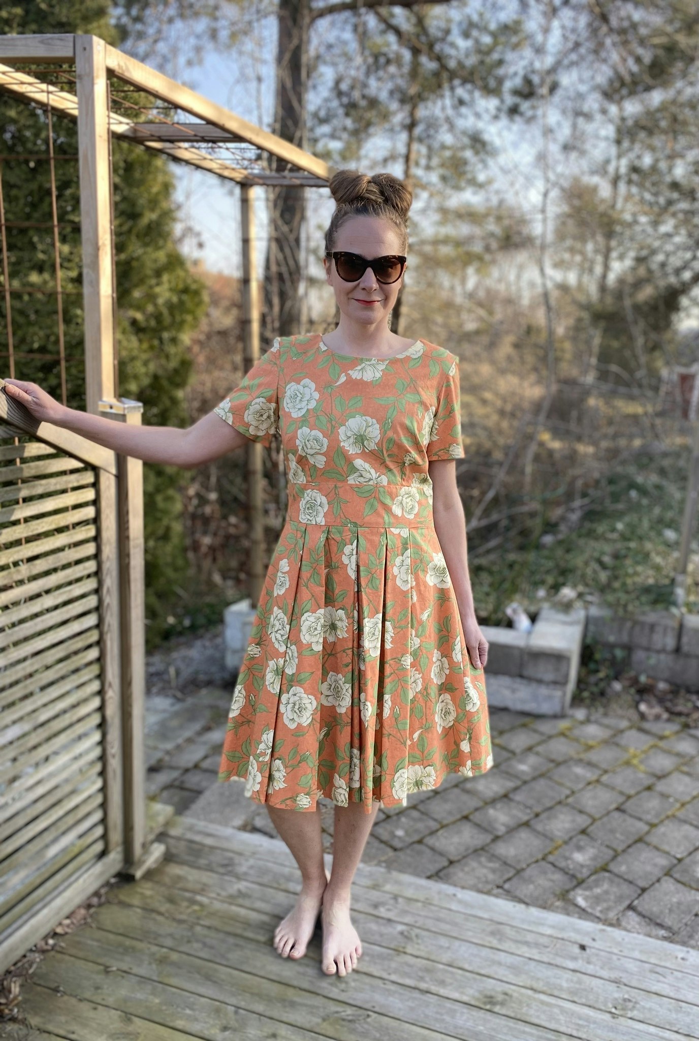 Klänning 50/60-tals modell med vidd i diskreta färger från K.Sabel Unika Kläder