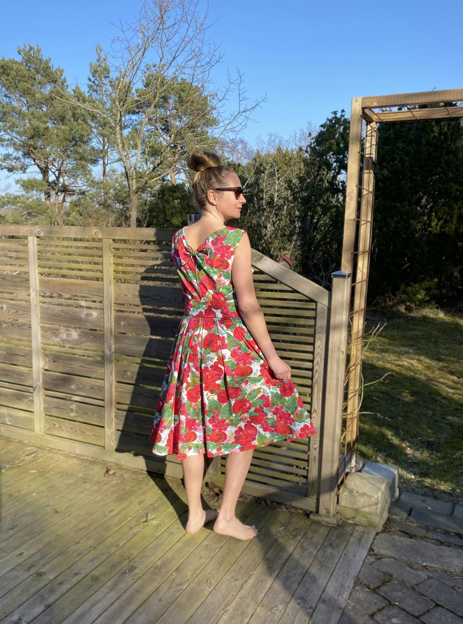 Somrig klänning i 50-talsanda från K.Sabel Unika Kläder