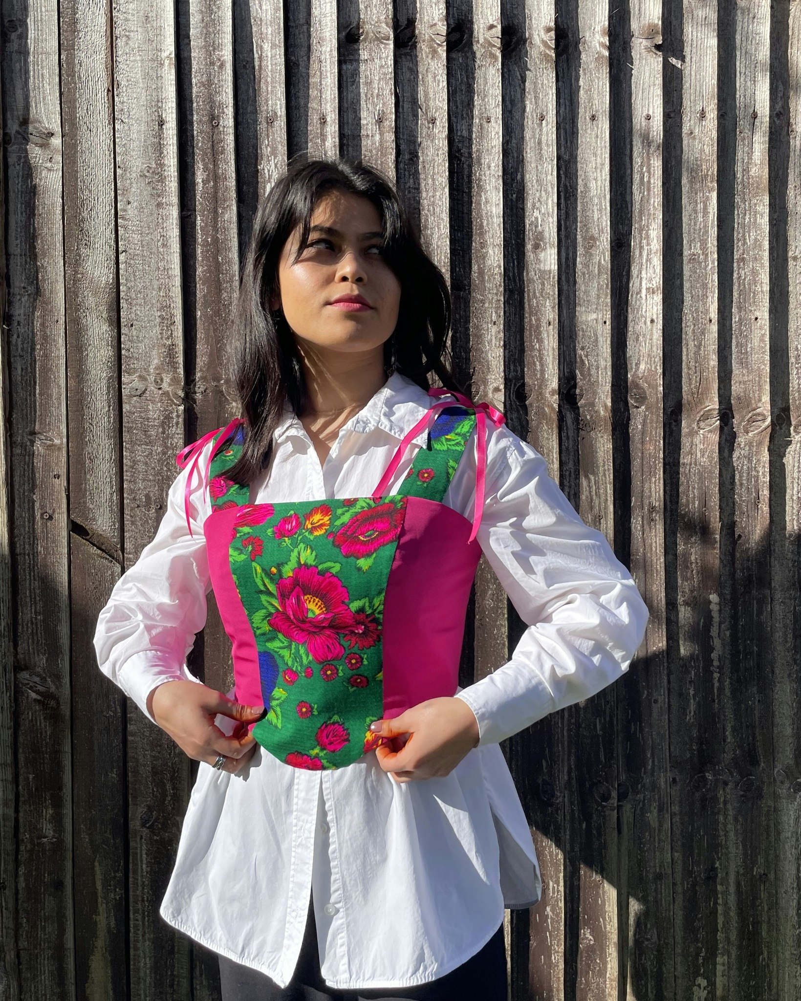Handmade Benafshe corset top featuring gorgeous traditional Gulnigar fabric with fully lined cotton with an adjustable lace-up back. The name Benafshe is inspired by the spring flower.