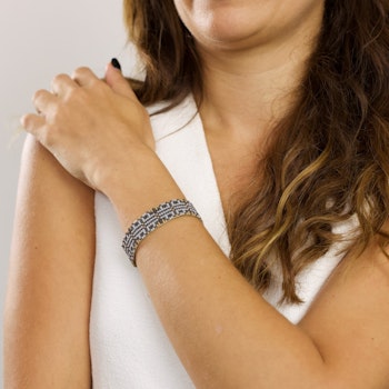 Handmade Beaded Bracelet - Chain Mail, in Grey