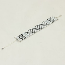 Classic Keffiyeh - Medium