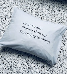 Örngott - Dear Brain