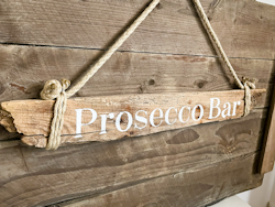 Prosecco Bar - skylt av drivved