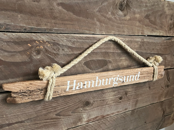 Hamburgsund - skylt av drivved