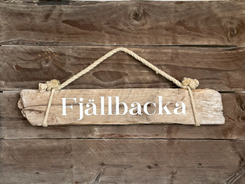 Fjällbacka - skylt av drivved