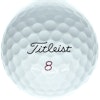 Detta är en vit golfboll, Titleist Pro V1x